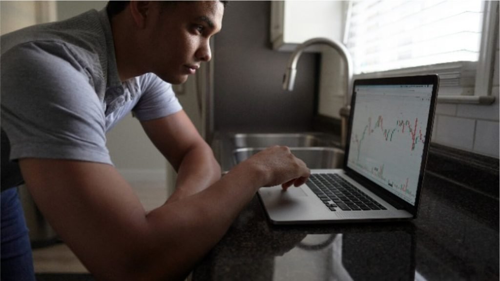 The Art of Risk Management: Safeguarding Your Investments in a Volatile Market Blog 03 1024x576